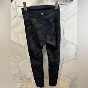 Lululemon Align High-rise Pant 28” in Sz 2